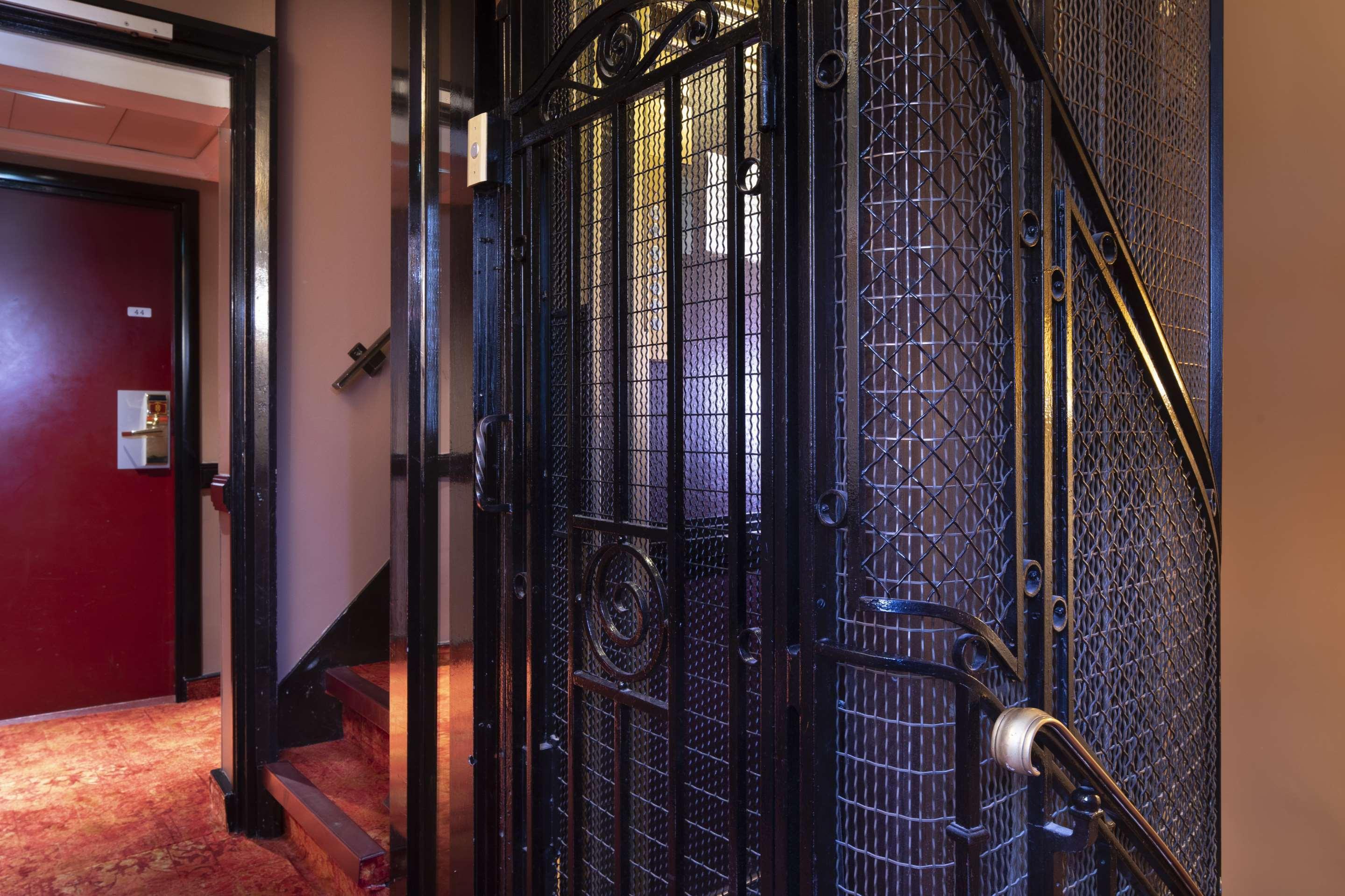 Elysees Hotel Parijs